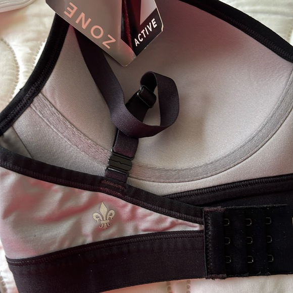 Lily of France Zone Active Sports Bra - Picture 6 of 6